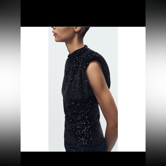 Zara Sequin Velvet Top Womens
Large Black New Shoulder Pads Shirt #71 0925 - Picture 6 of 12